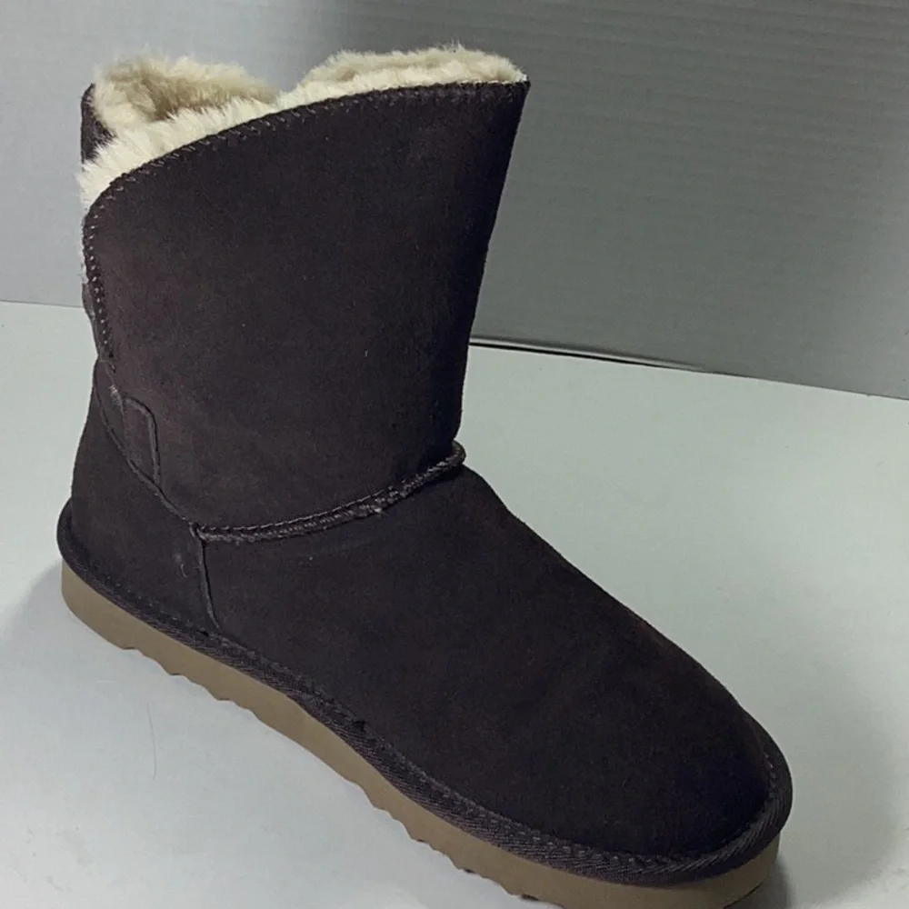 Style & Co Woman’s Teenyy Chocolate